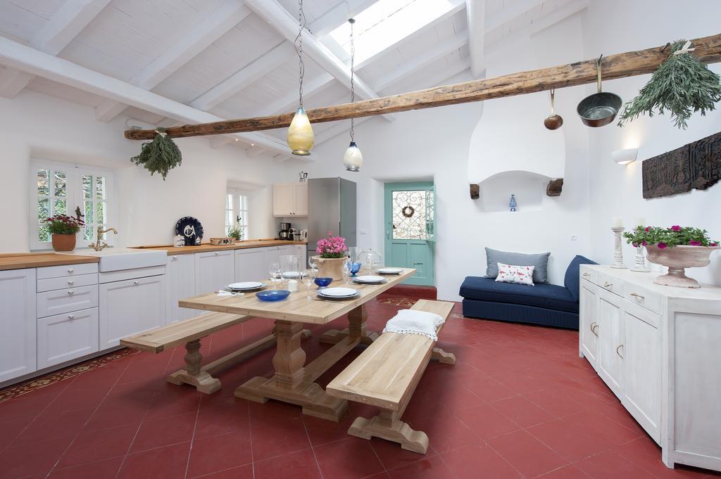 White Jasmine Cottage Áno Korakiána Extérieur photo